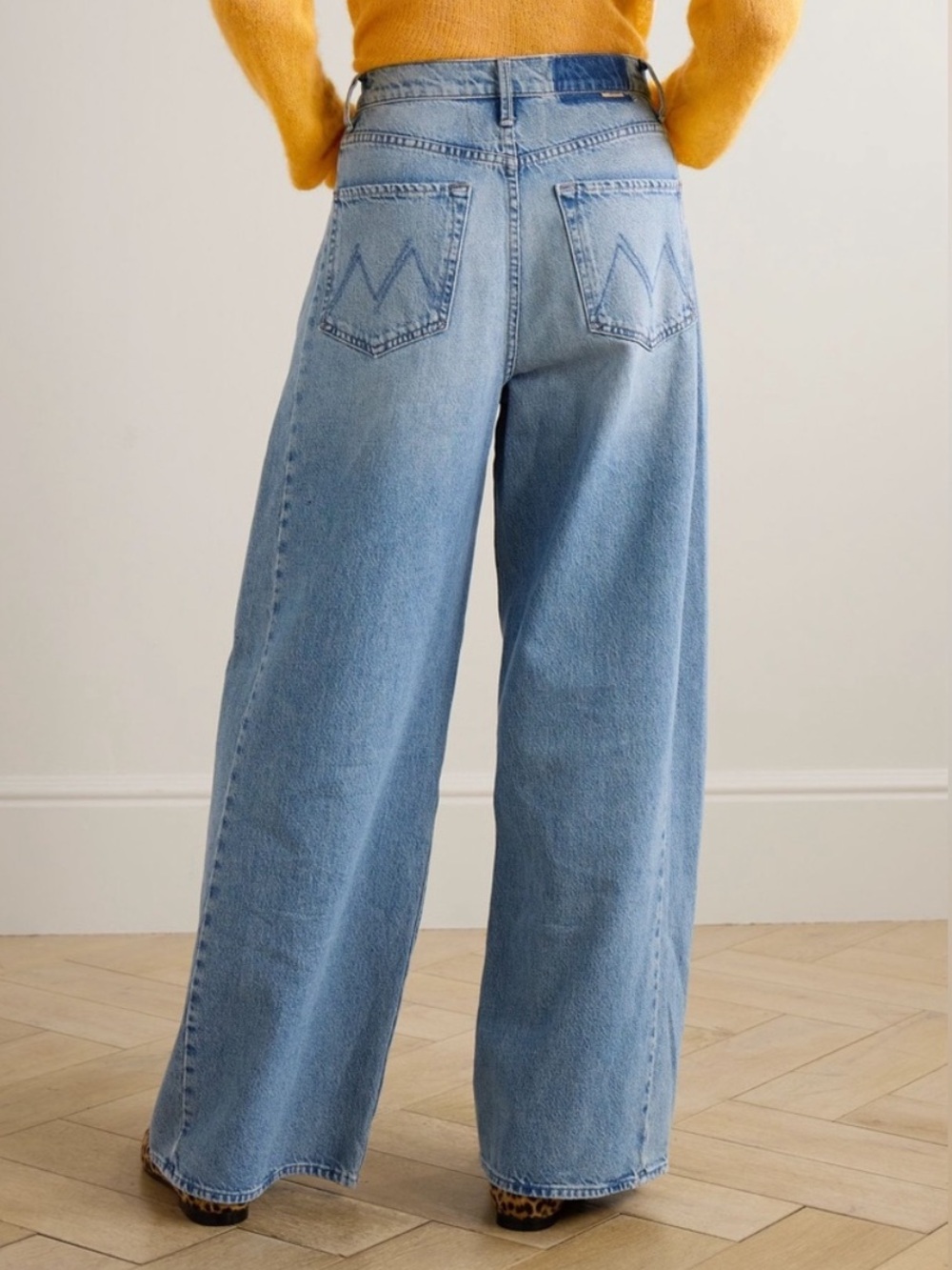 Mother The Pipe Dream Button Sneak Jeans - Picture 2 of 6